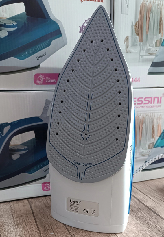 اتو بخار دسینی مدل SI-444 ظرفیت 0.35 لیتر