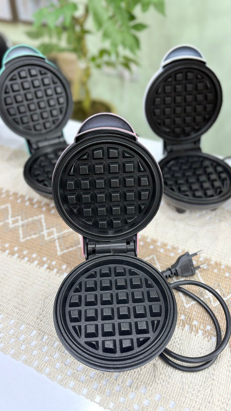 وافل ساز مدل مینی _ MINI MAKER WAFFLE (مشکی)