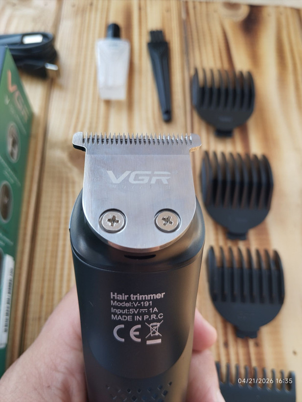 ماشین اصلاح موی سر و صورت وی جی ار مدل V-191